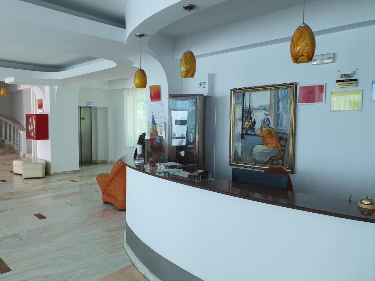 Cornul Vanatorului Hotel 3*