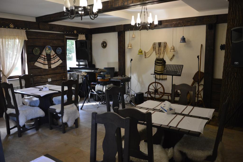 Hotel Cornul Vanatorului 3*