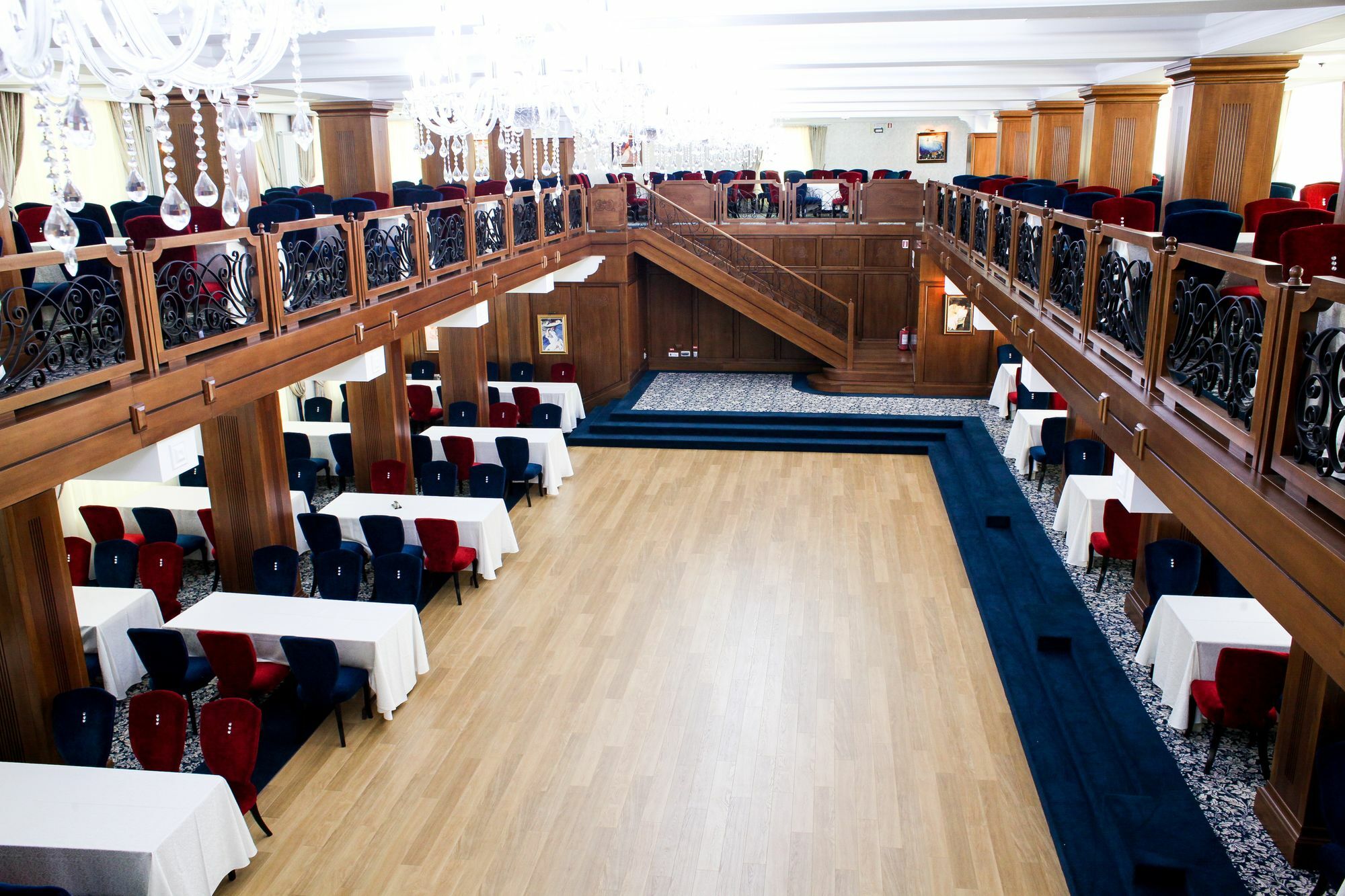 Cornul Vanatorului Hotel