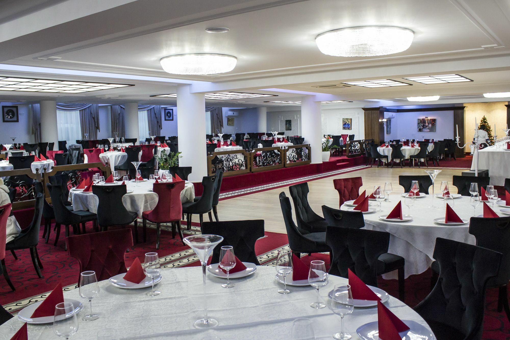 Cornul Vanatorului Hotel 3*